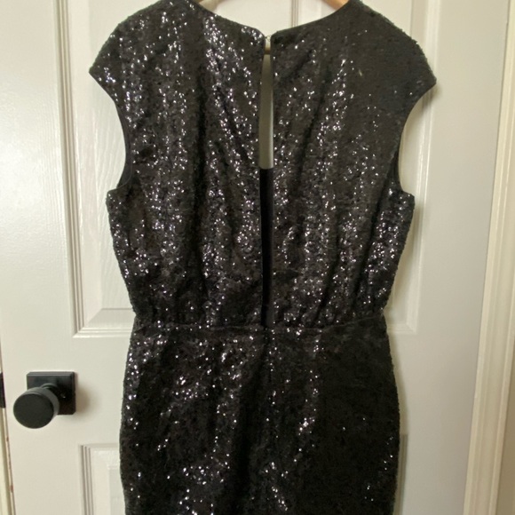 H&M PARTY BLACK SEQUIN OPEN BACK MINI DRESS - Picture 3 of 6